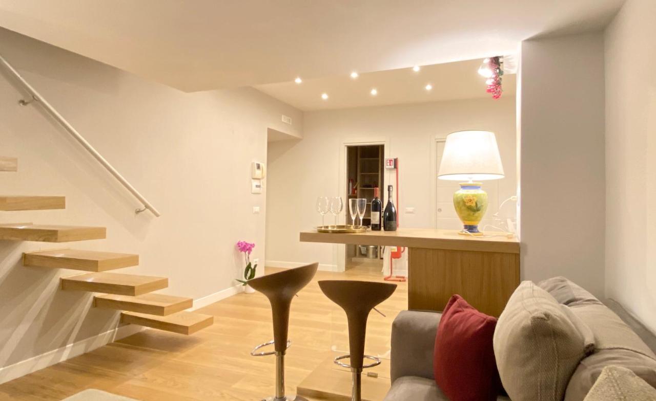 Palm'S House Apartment Naples Luaran gambar